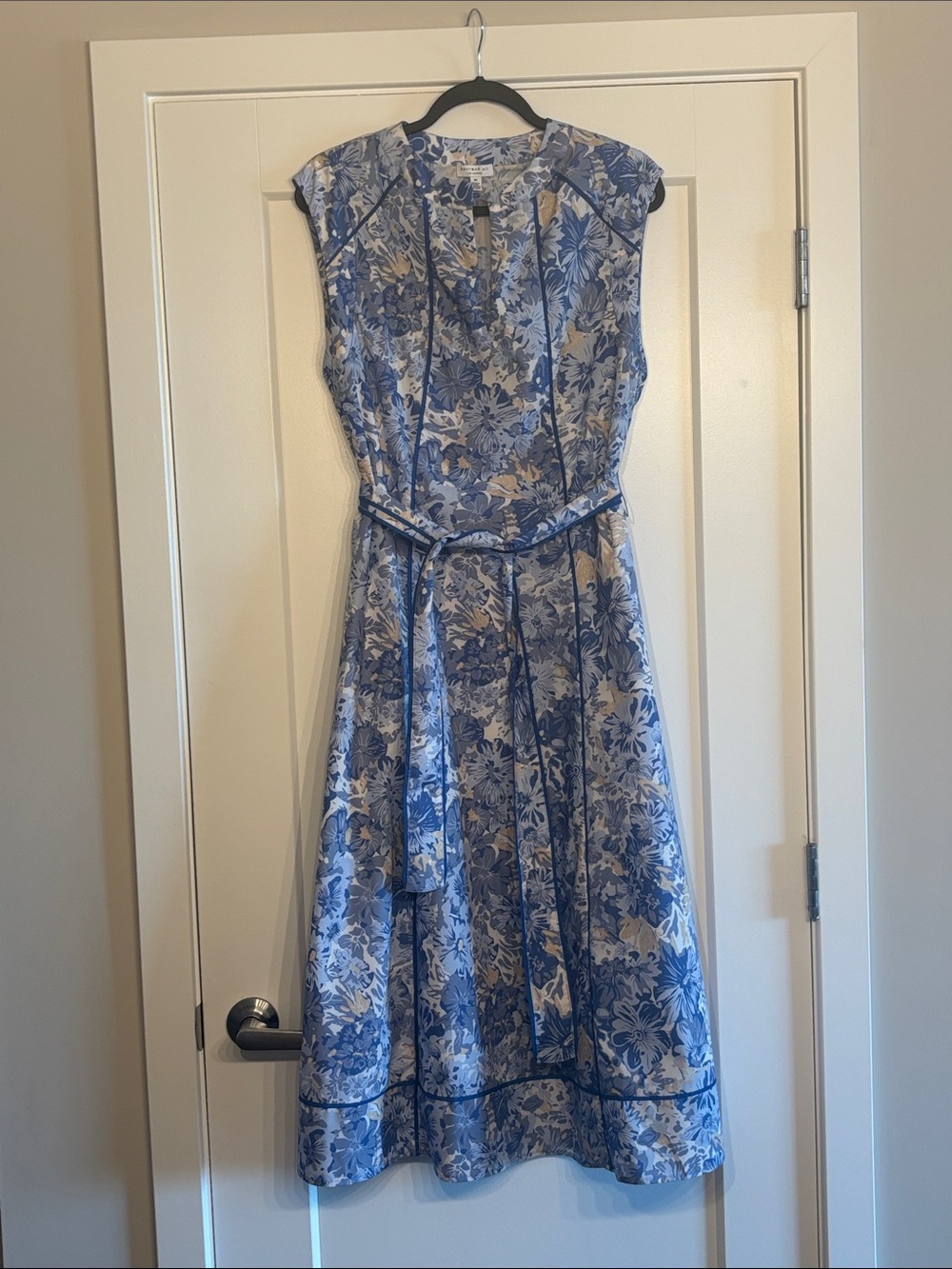 Current Air Blue and Cream Floral Midi Dress with Tie Belt